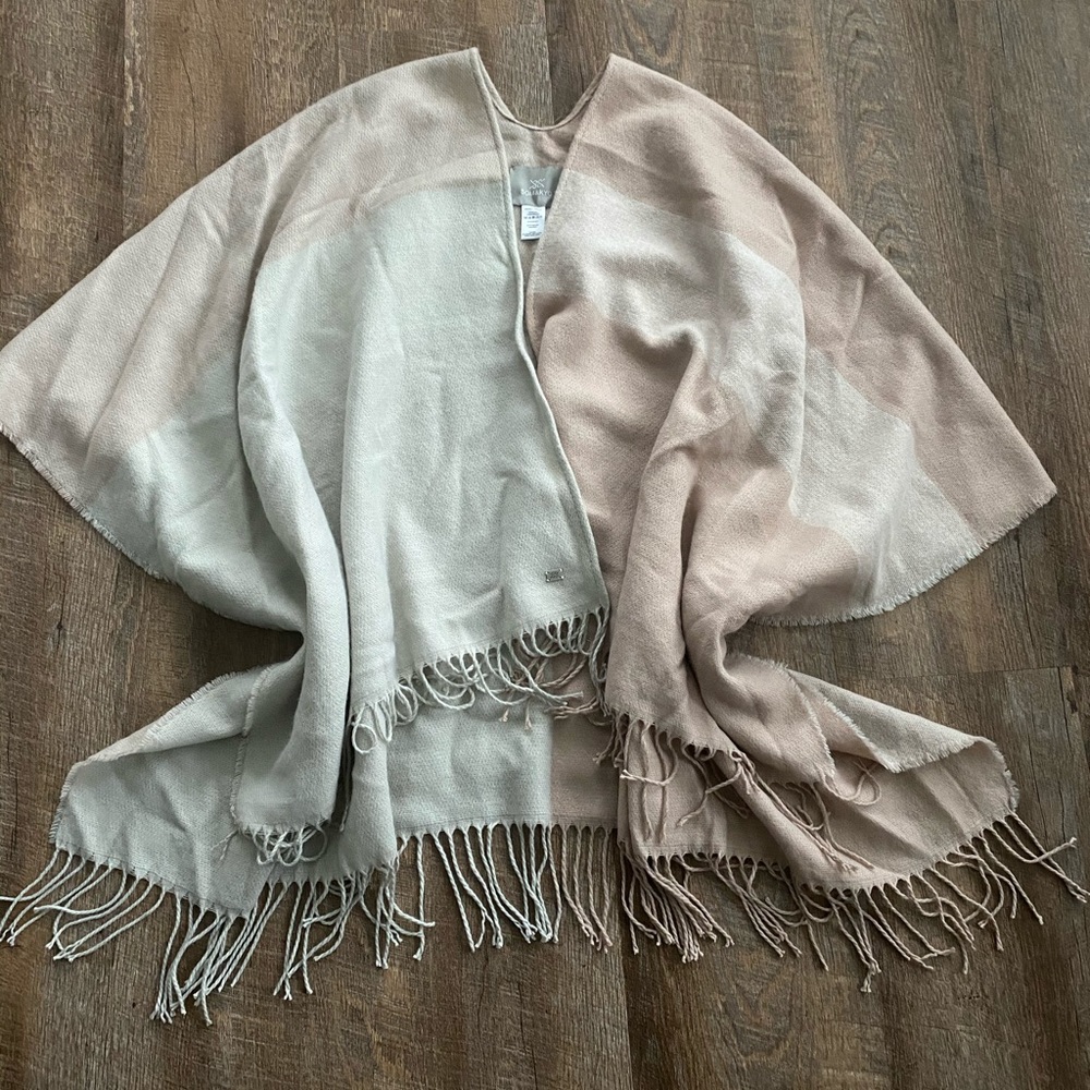 Soia & Kyo poncho wrap
